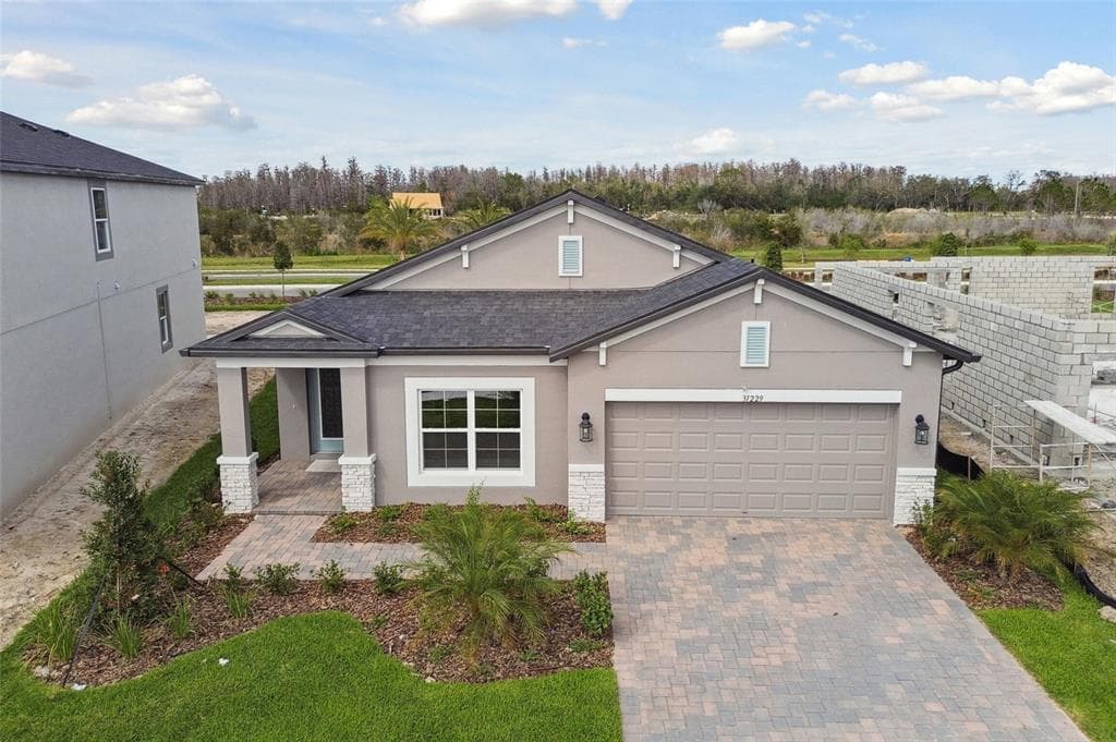 31229 DENHAM RIDGE LANE WESLEY CHAPEL, FL 33545