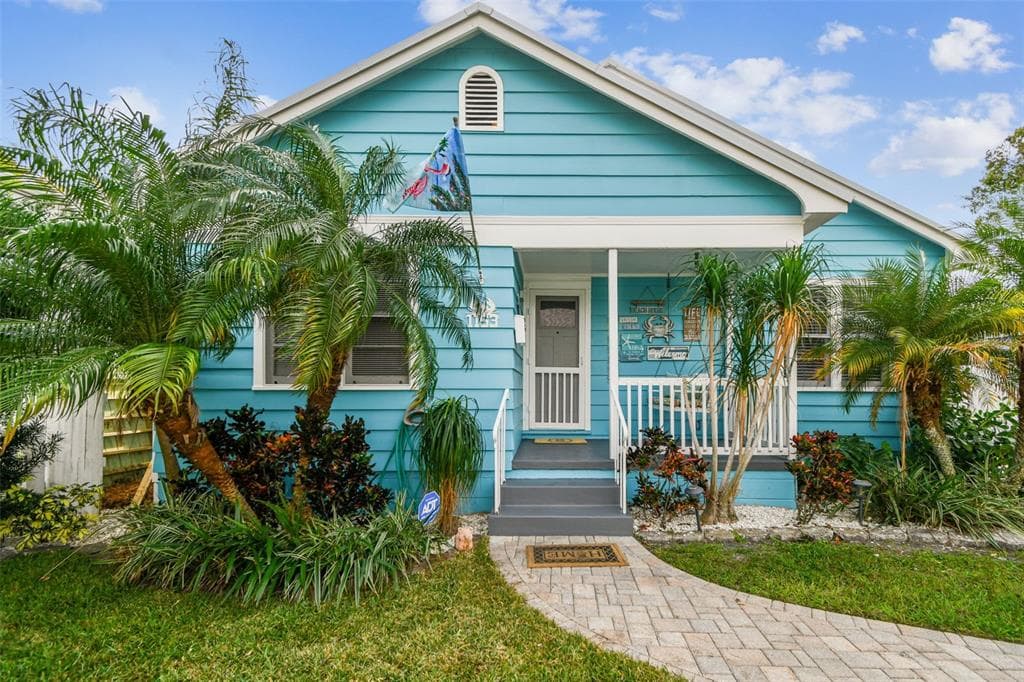 1153 DREW STREET CLEARWATER, FL 33755
