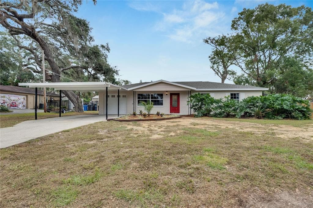 105 PHILLIPS DRIVE SEFFNER, FL 33584