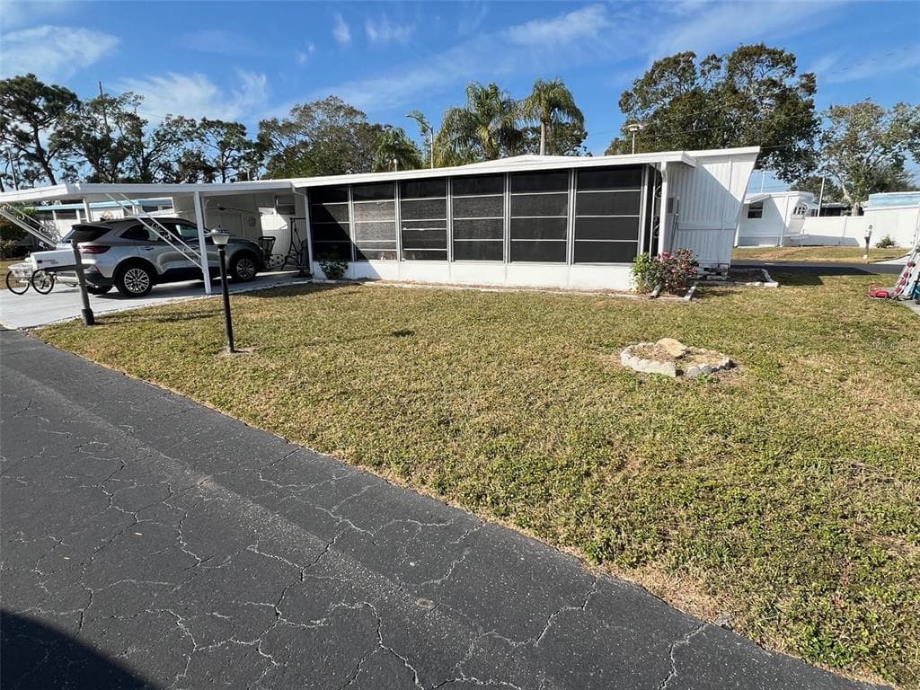 12766 SEMINOLE BOULEVARD UNIT 24 LARGO, FL 33778