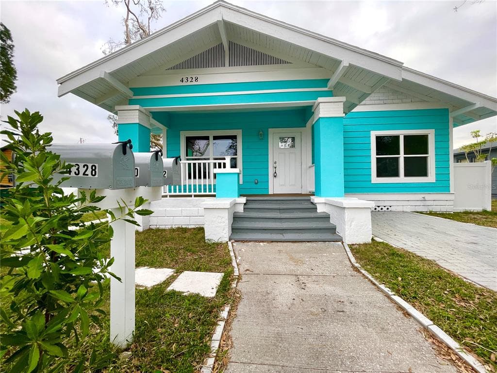4328 5TH AVENUE S ST PETERSBURG, FL 33711