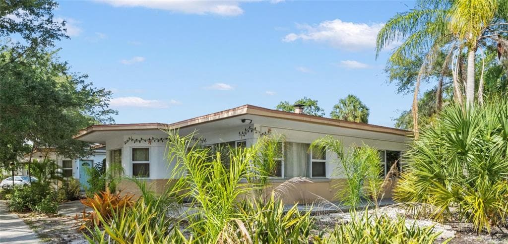 901 3RD STREET N UNIT 14 ST PETERSBURG, FL 33701