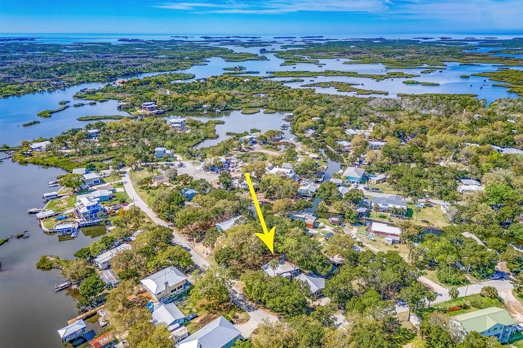 2296 S WATERMAN DRIVE CRYSTAL RIVER, FL 34429