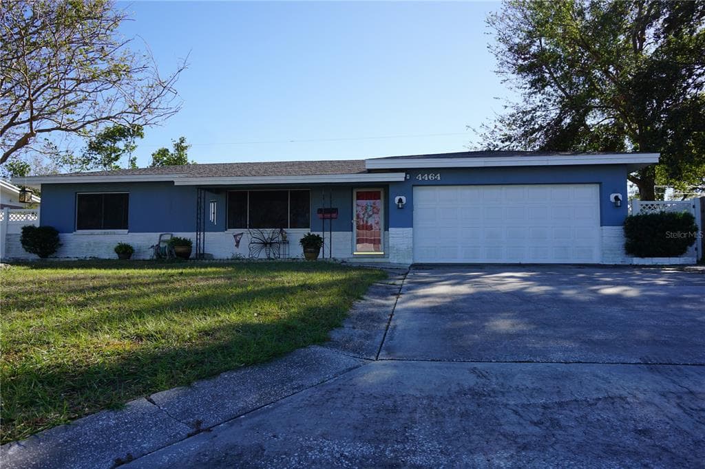 4464 36TH AVE N AVENUE N ST PETERSBURG, FL 33713