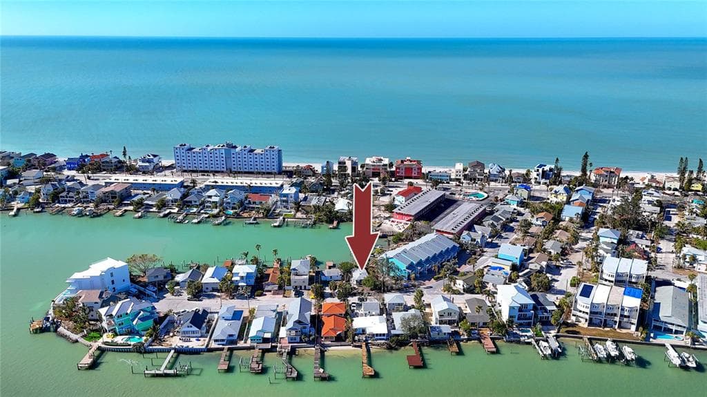 333 BAY PLAZA TREASURE ISLAND, FL 33706