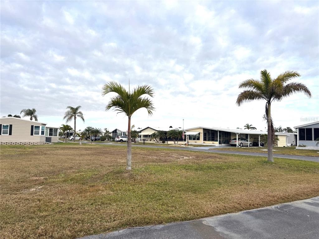 501 SAN CLEMENTE CIRCLE NORTH PORT, FL 34287