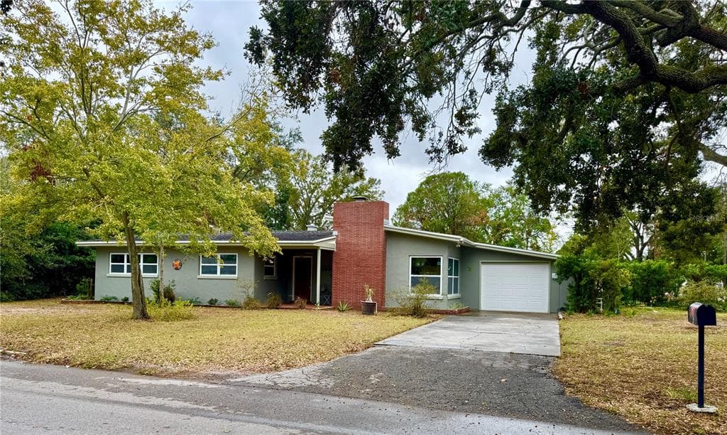 1635 SHERWOOD STREET CLEARWATER, FL 33755
