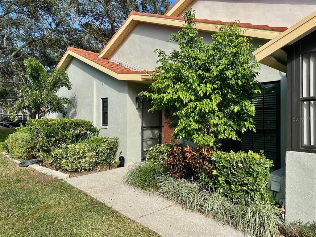 2270 CITRUS COURT CLEARWATER, FL 33763