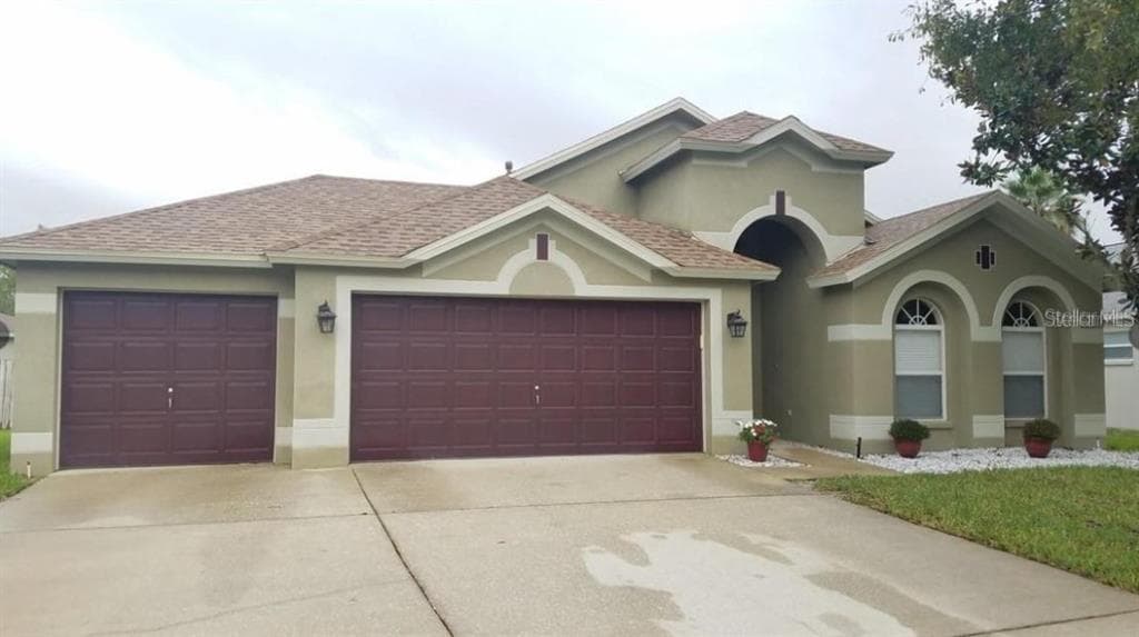 1524 BAYTHORN DRIVE WESLEY CHAPEL, FL 33543