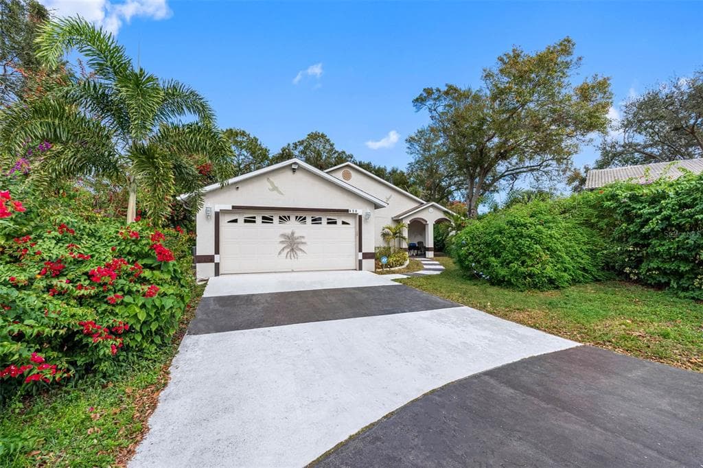 630 LINDA COURT PALM HARBOR, FL 34684
