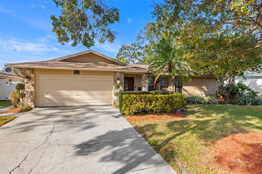 6055 30TH STREET S ST PETERSBURG, FL 33712