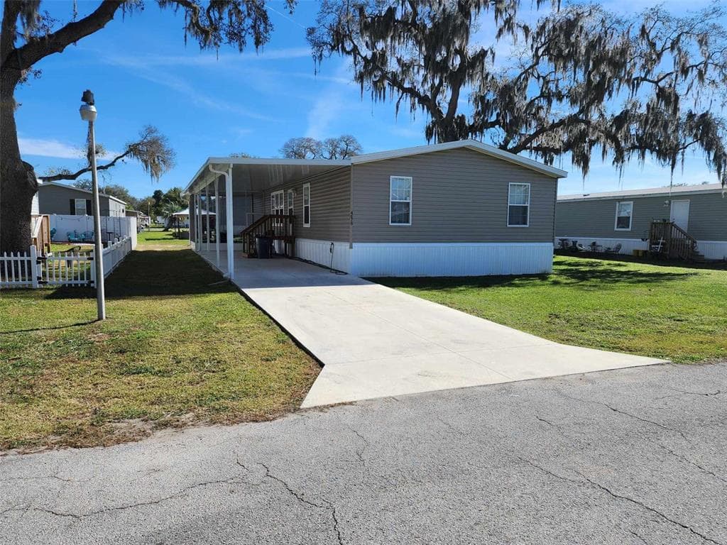 4676 CORAL STREET ZEPHYRHILLS, FL 33542