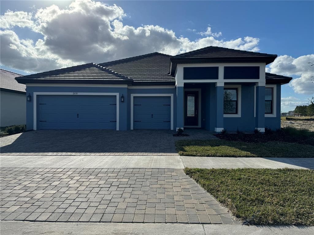 2658 WISE RIVER LANE ZEPHYRHILLS, FL 33541