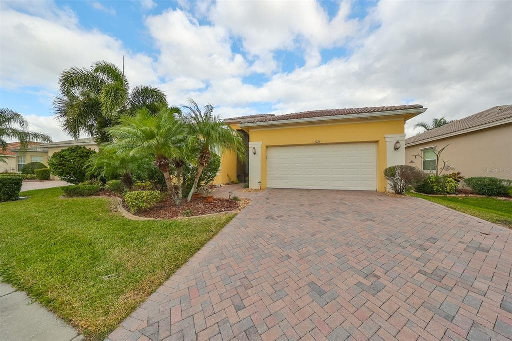 5026 RUBY FLATS DRIVE WIMAUMA, FL 33598