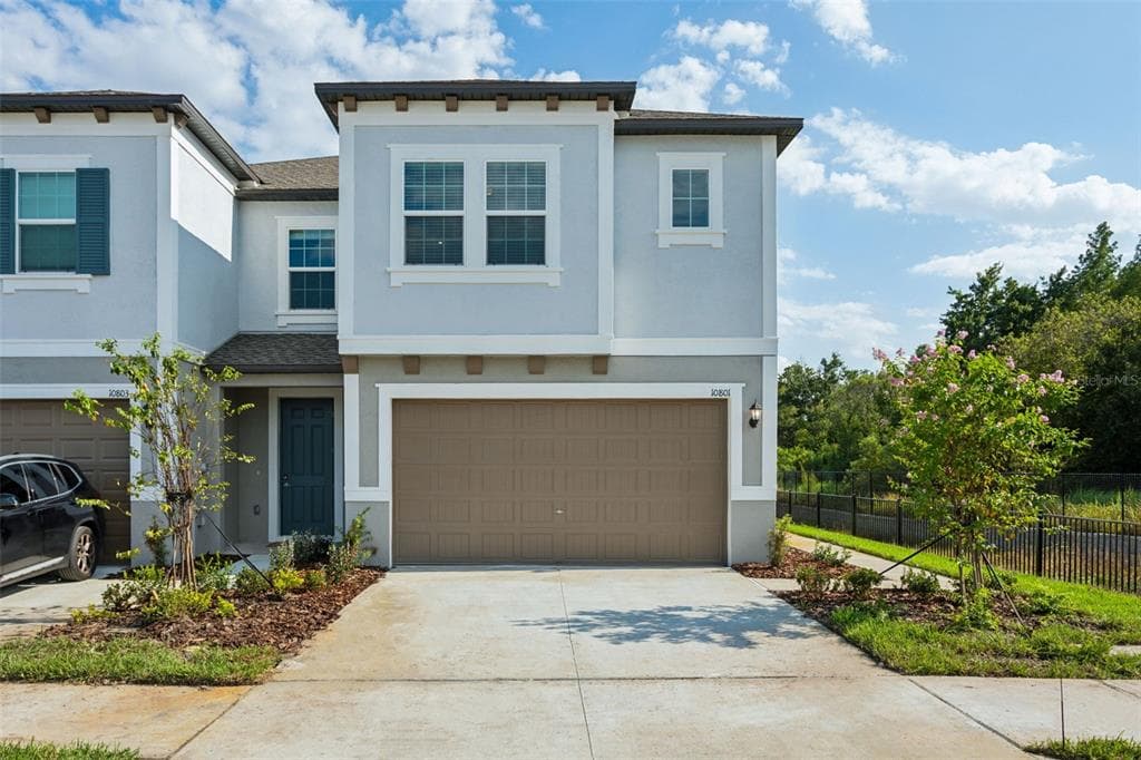 10801 FOWLERS BLUFF COURT TAMPA, FL 33647