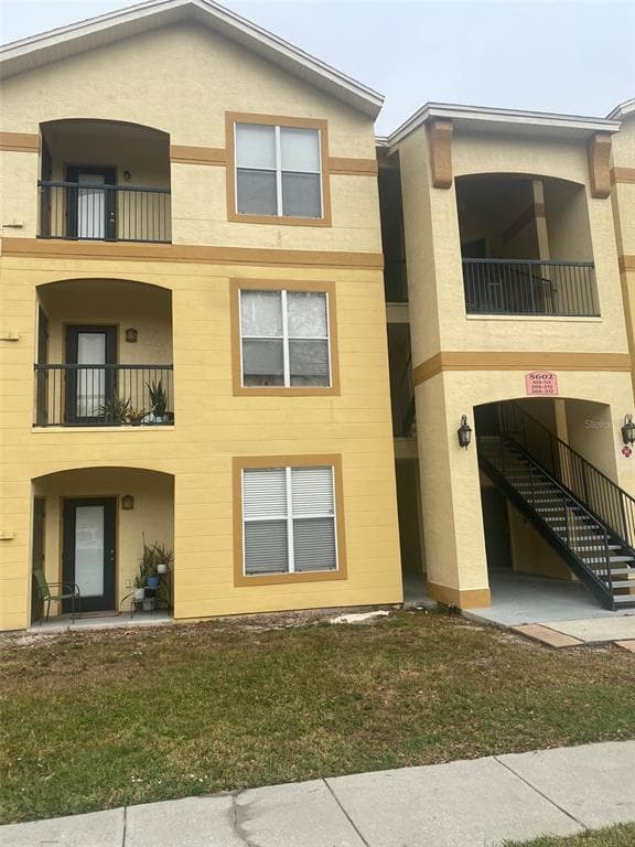 5602 PINNACLE HEIGHTS CIRCLE UNIT 310 TAMPA, FL 33624