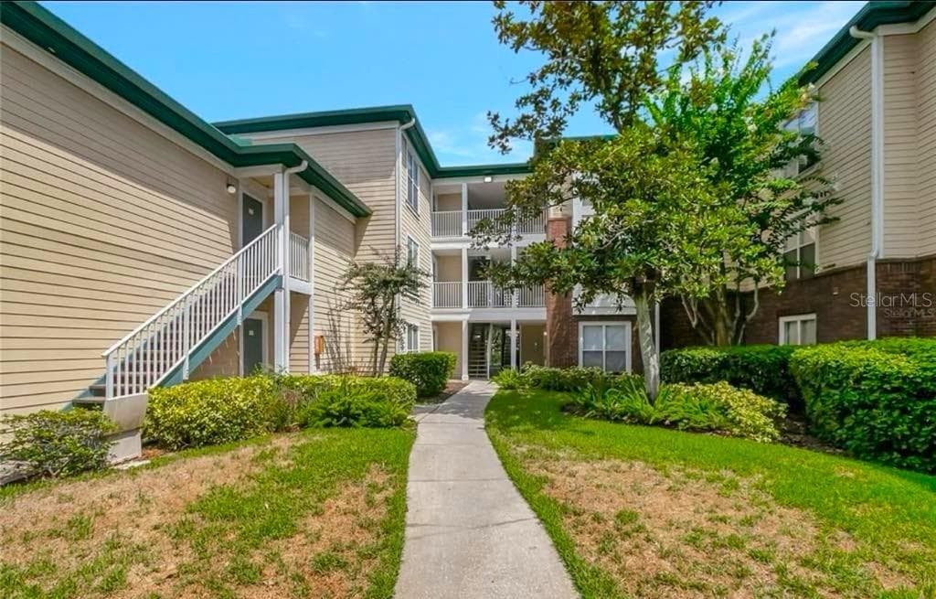 10110 WINSFORD OAK BOULEVARD UNIT 612 TAMPA, FL 33624