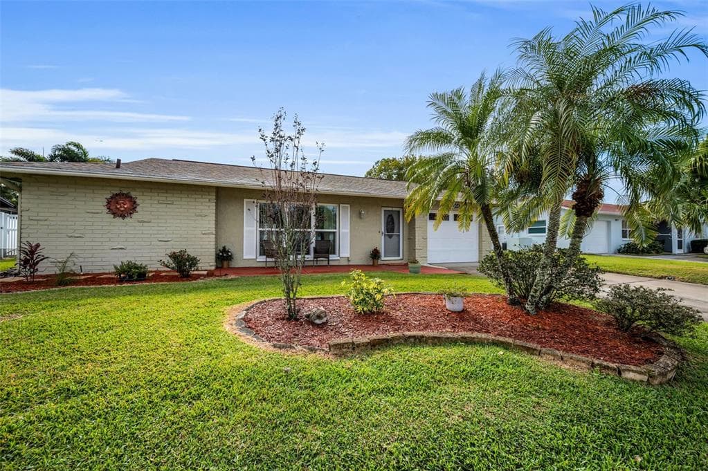 2404 FORECASTLE DRIVE