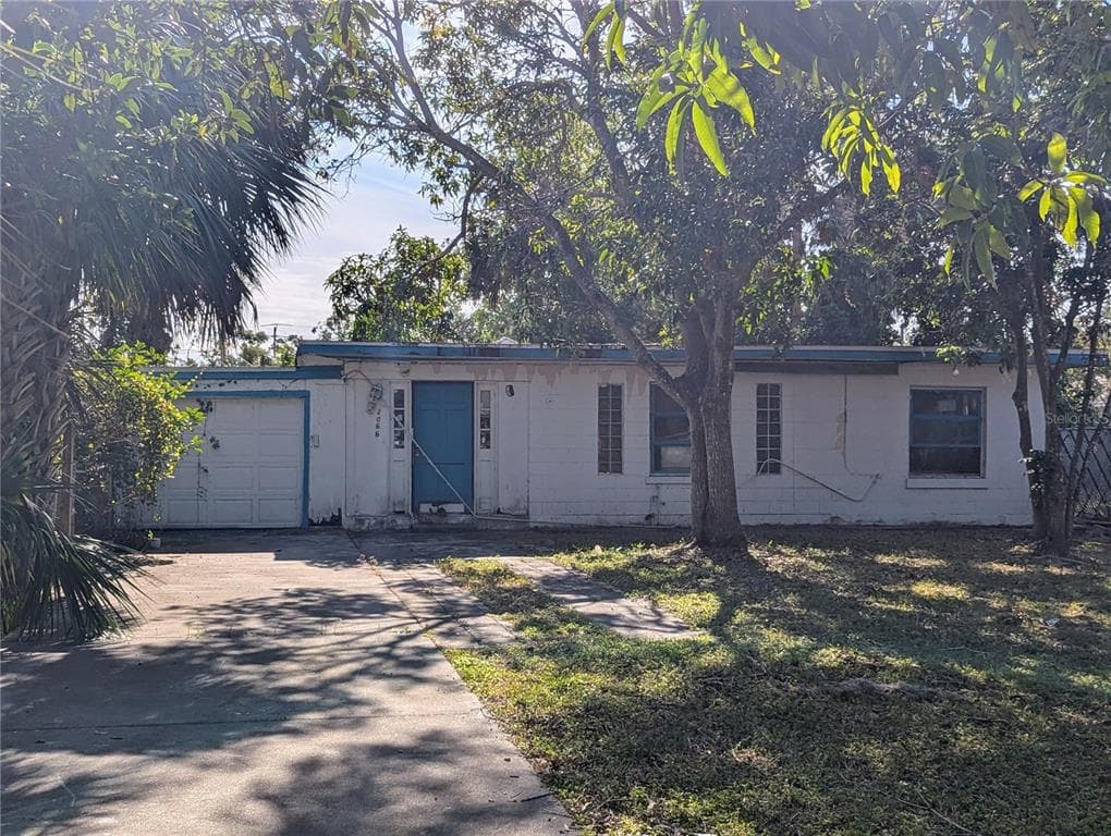 2066 6TH STREET SARASOTA, FL 34237