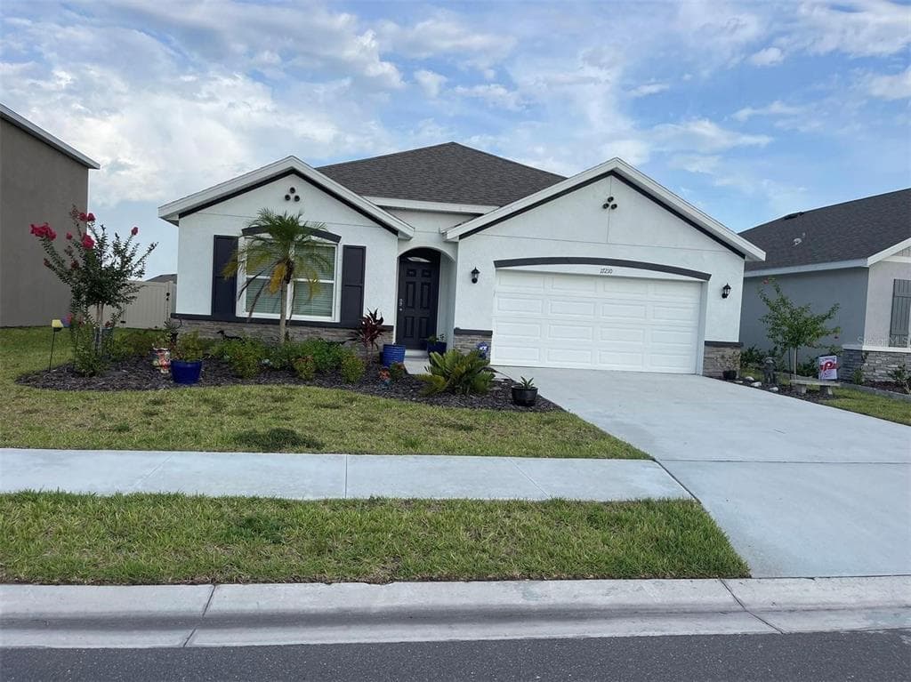 17210 RESERVA DRIVE BRADENTON, FL 34211