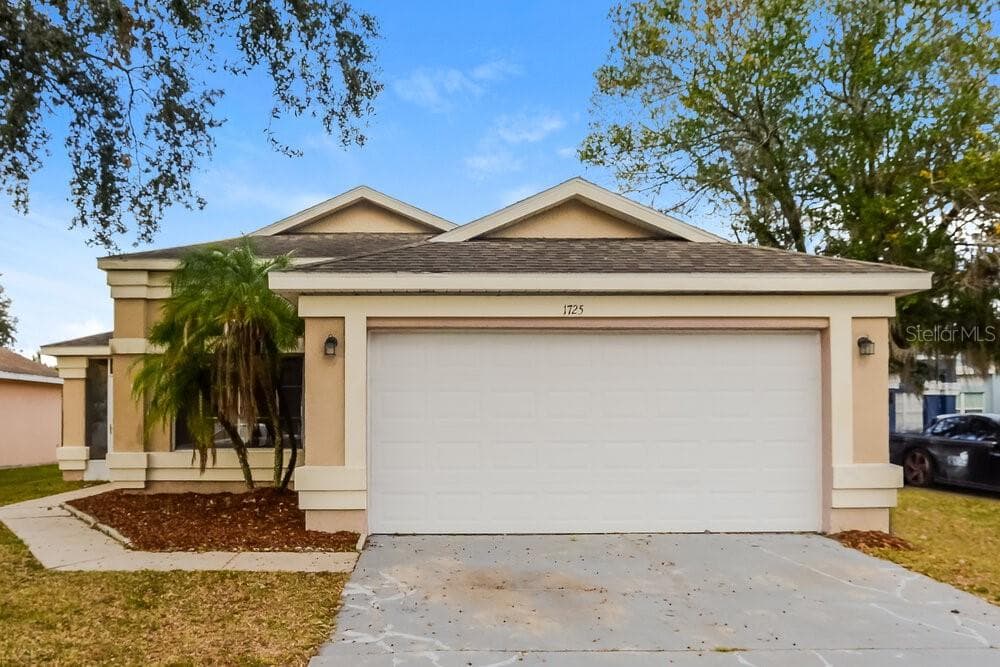 1725 ELMSTEAD COURT ORLANDO, FL 32824