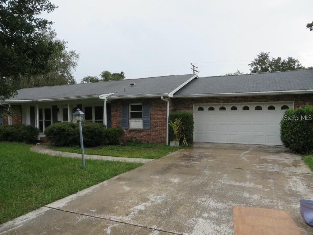 409 BRENTWOOD DRIVE TEMPLE TERRACE, FL 33617