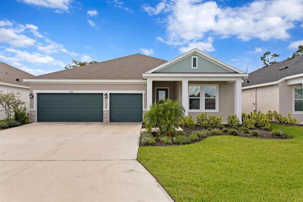 8909 WINDLASS COVE PARRISH, FL 34219