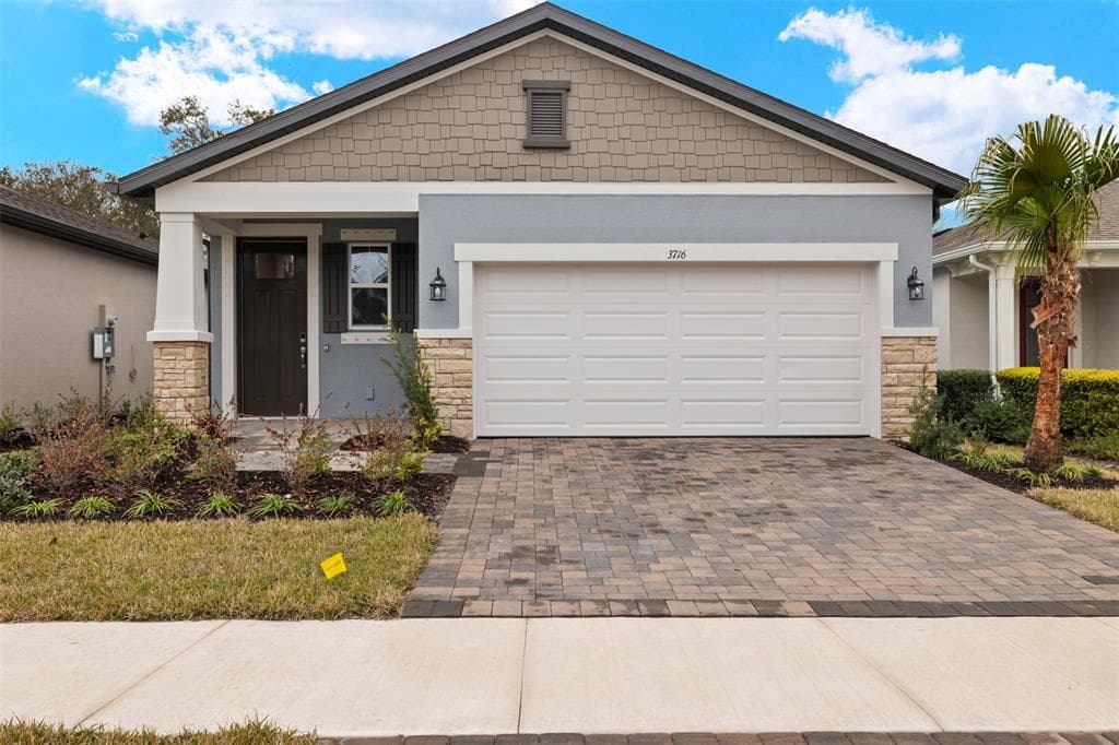 3716 MAXWELL PARK DRIVE SUN CITY CENTER, FL 33573