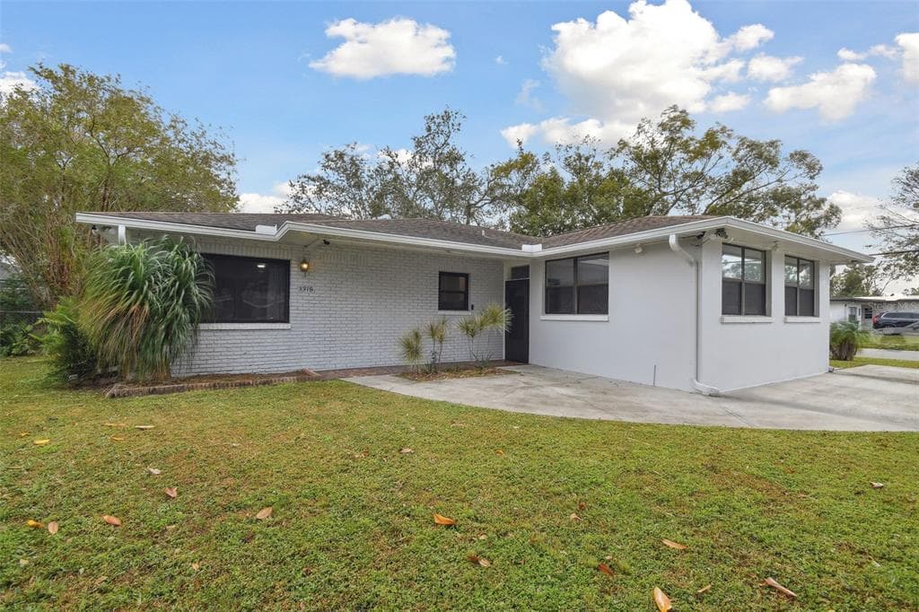 3318 W ELLICOTT STREET TAMPA, FL 33614