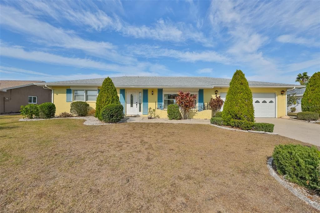 1511 FLAMINGO LANE SUN CITY CENTER, FL 33573