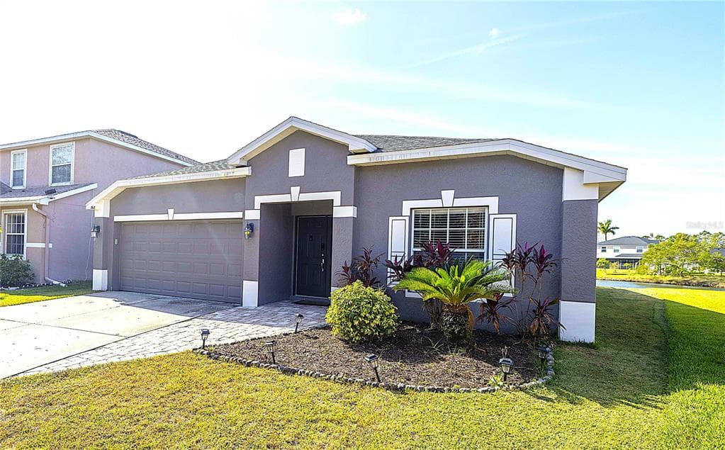 8618 TIDAL BAY LANE TAMPA, FL 33635