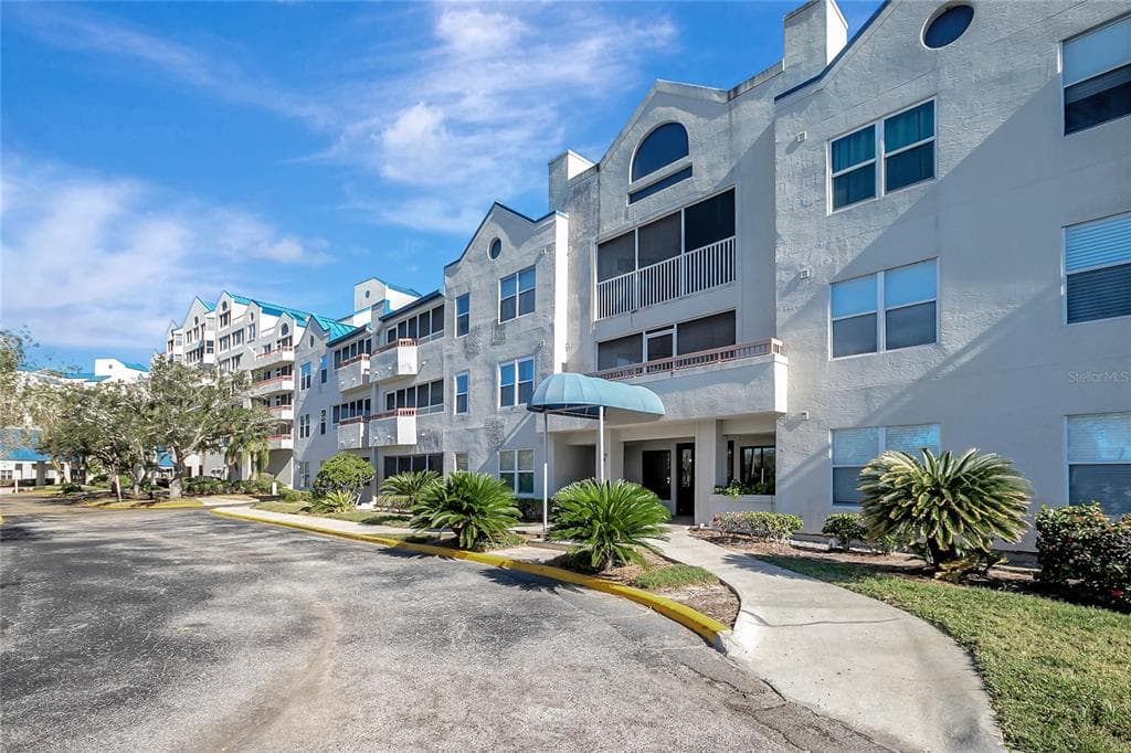 2323 FEATHER SOUND DRIVE UNIT 310 CLEARWATER, FL 33762