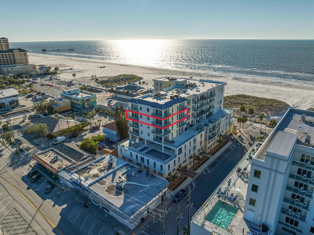 15 AVALON STREET UNIT 704 CLEARWATER BEACH, FL 33767
