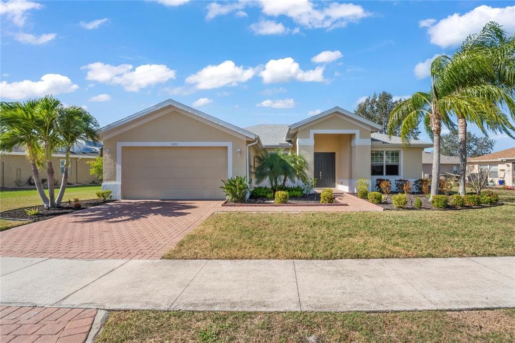 5432 LAYTON DRIVE VENICE, FL 34293