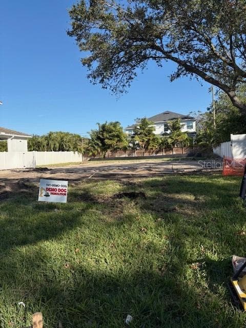 3618 S GARDENIA AVENUE TAMPA, FL 33629