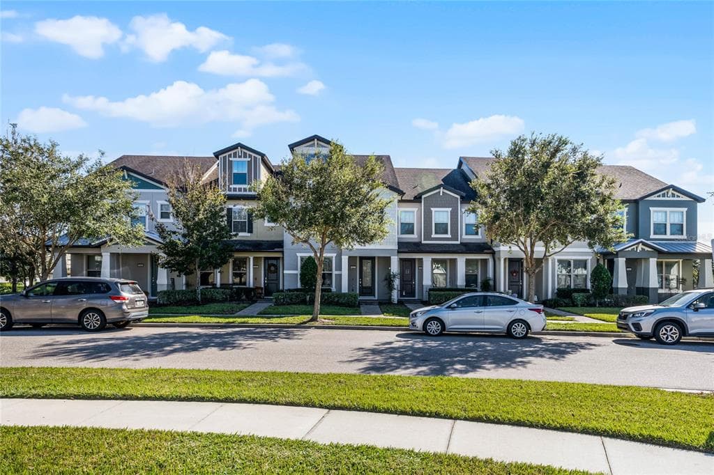7227 HALF MOON LAKE DRIVE WINTER GARDEN, FL 34787