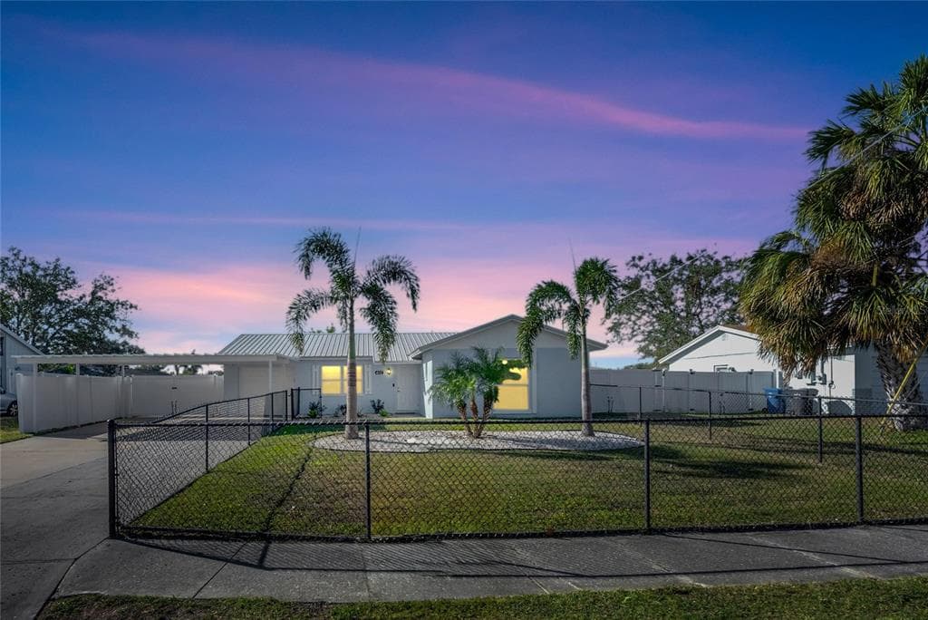412 FLAMINGO DRIVE APOLLO BEACH, FL 33572