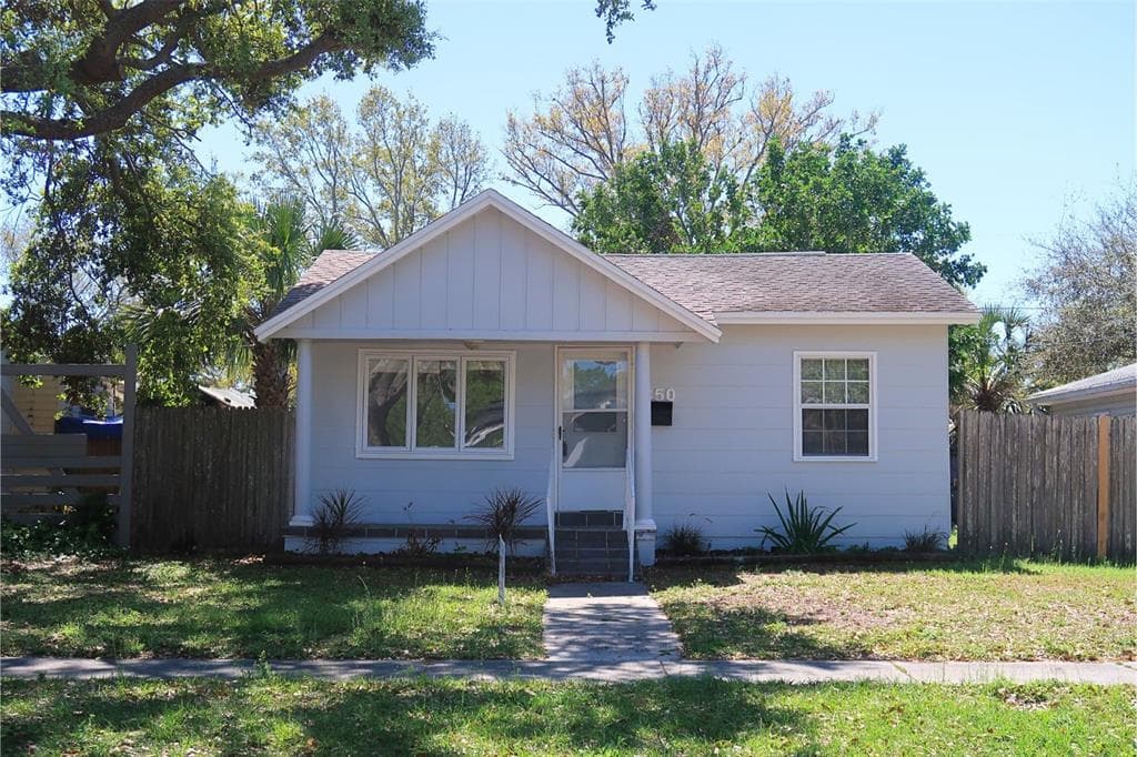 850 52ND AVENUE N ST PETERSBURG, FL 33703