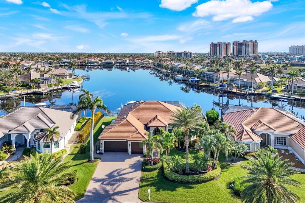 5637 HARBOUR PRESERVE CIRCLE CAPE CORAL, FL 33914