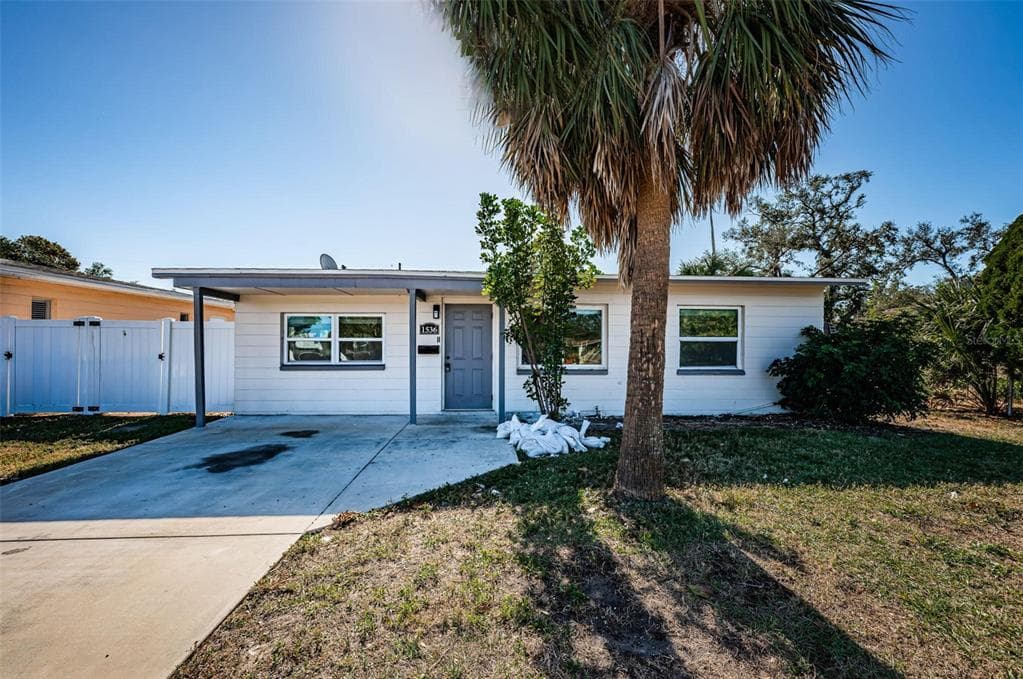 1536 77TH AVENUE N ST PETERSBURG, FL 33702