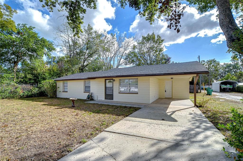 38916 11TH AVENUE ZEPHYRHILLS, FL 33542
