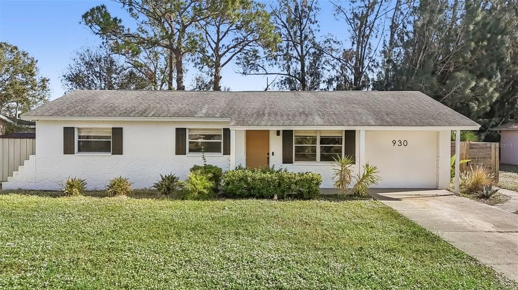 930 N CONRAD AVENUE SARASOTA, FL 34237