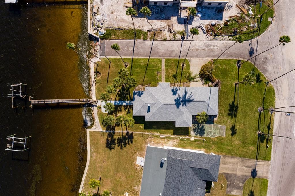 3401 BAYSHORE BOULEVARD NE ST PETERSBURG, FL 33703