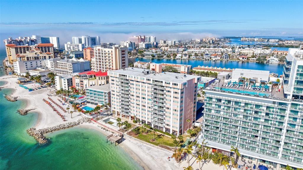 675 S GULFVIEW BOULEVARD UNIT 202 CLEARWATER, FL 33767