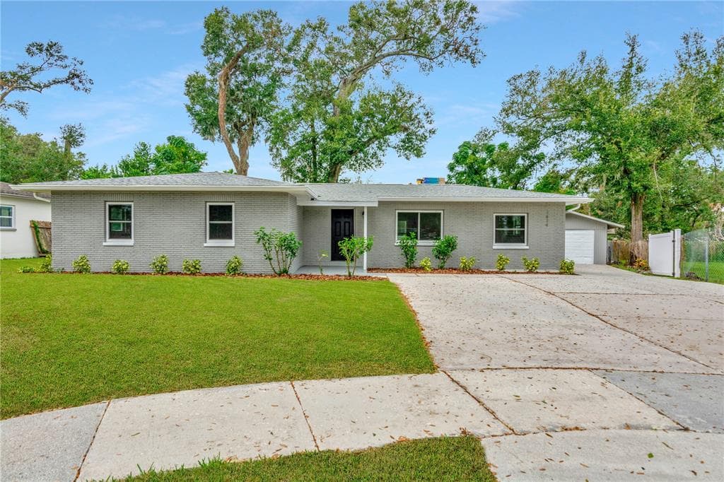1414 FERNWOOD PLACE SEFFNER, FL 33584