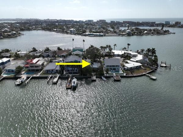 806 BAY POINT DRIVE MADEIRA BEACH, FL 33708