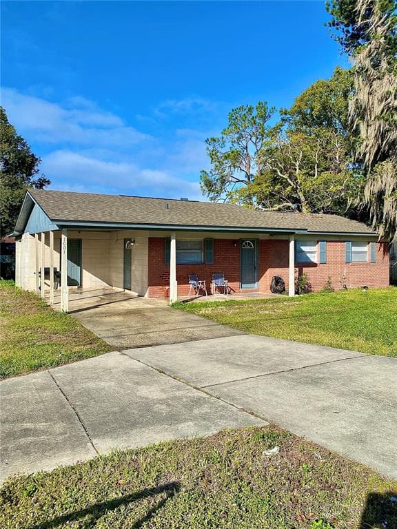 1001 N PARK ROAD PLANT CITY, FL 33563