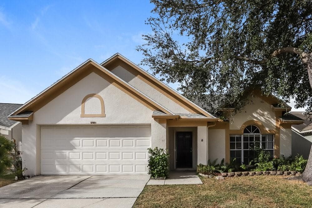 1709 COMSTOCK PLACE BRANDON, FL 33511