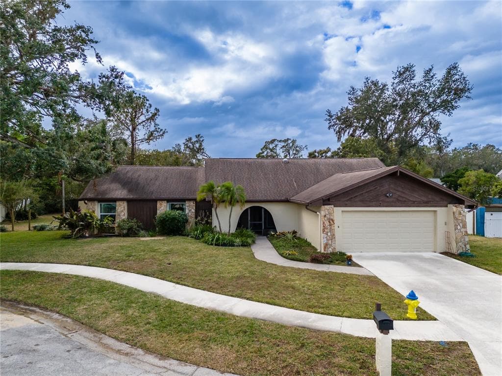 2913 BEAGLE PLACE SEFFNER, FL 33584