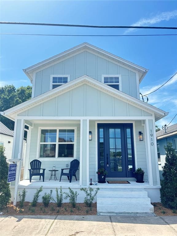 1910 N TAMPANIA AVENUE